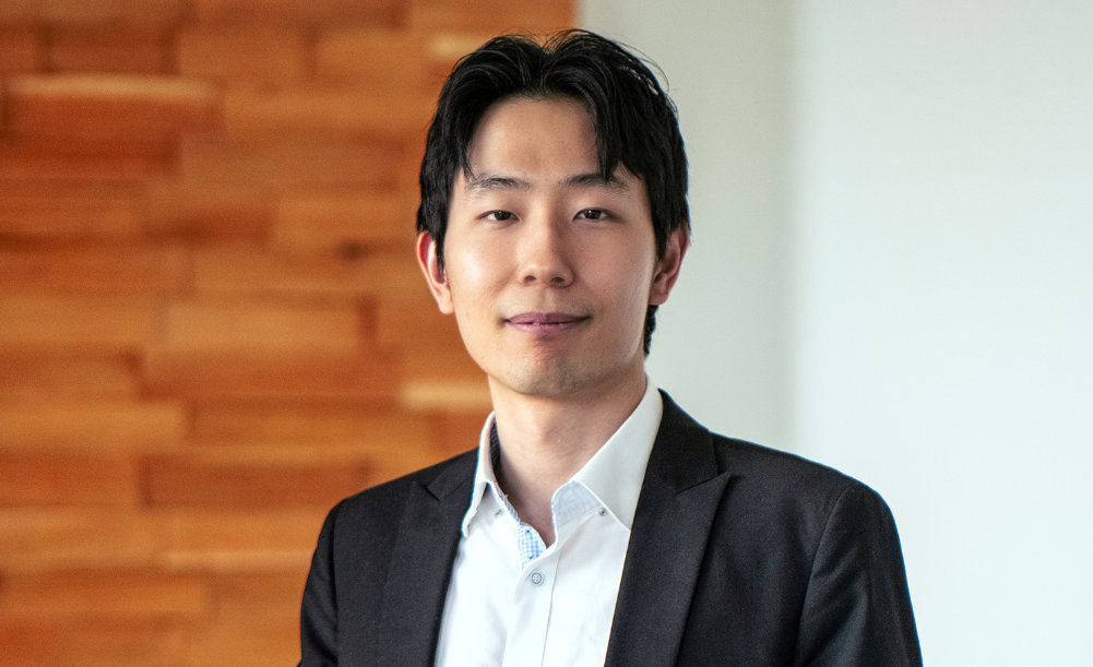 Jonghwan Lee